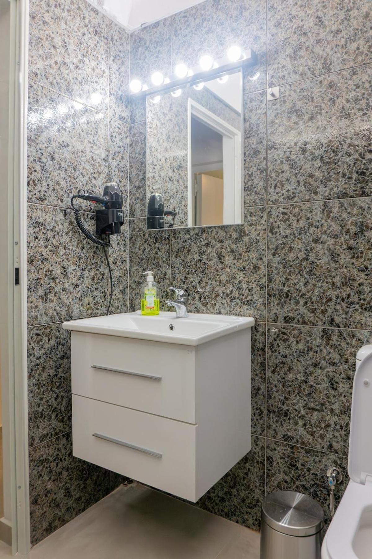 50 Steps Metro Kato Patisia Renovated Athens Apt Экстерьер фото